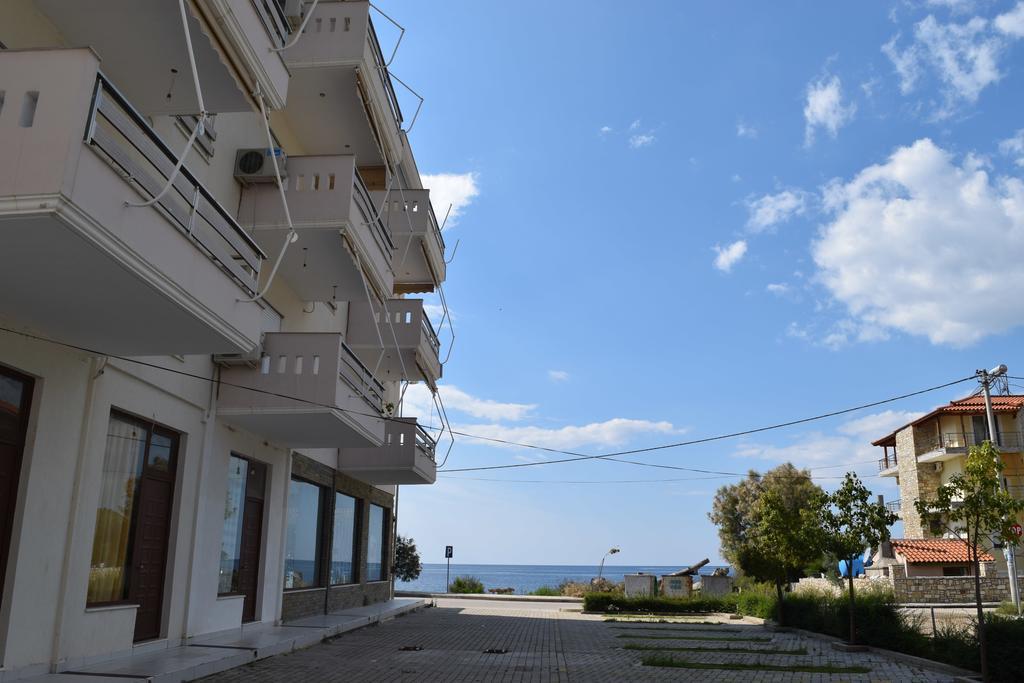 Sea Apartments Химара Экстерьер фото